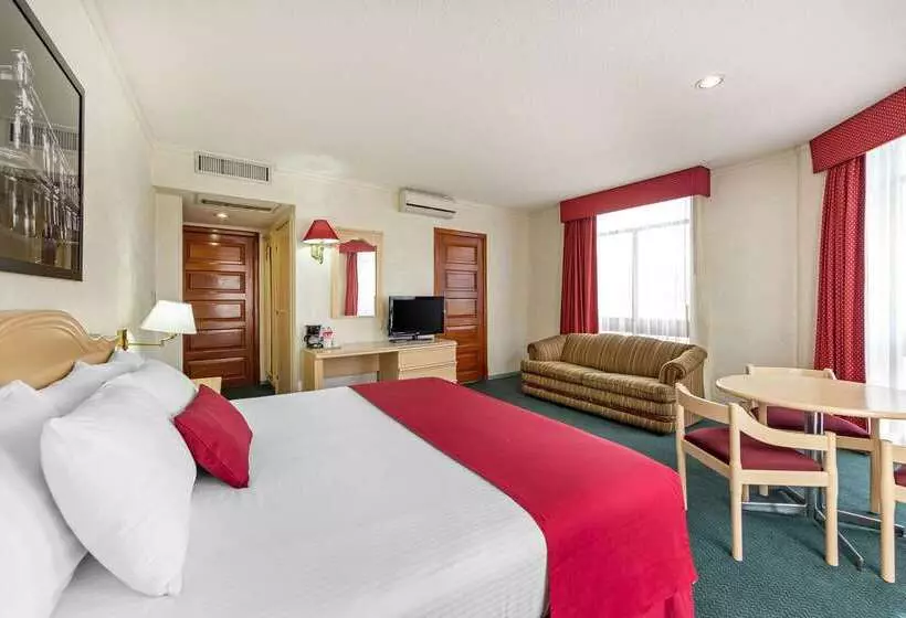 هتل Quality Inn Aguascalientes