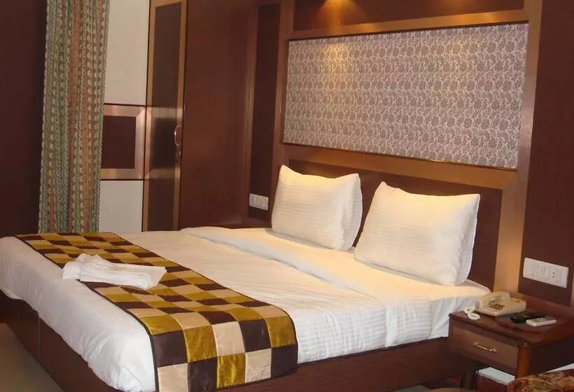 호텔 Rama Residency