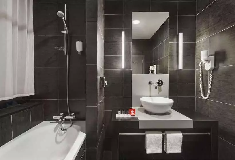 Hotel Ramada By Wyndham Brussels Woluwe