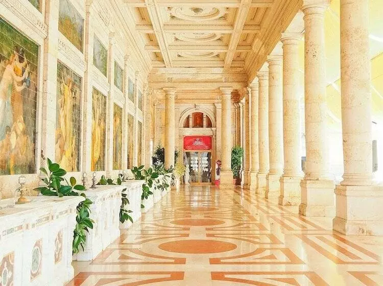 Smart Hotel Bartolini