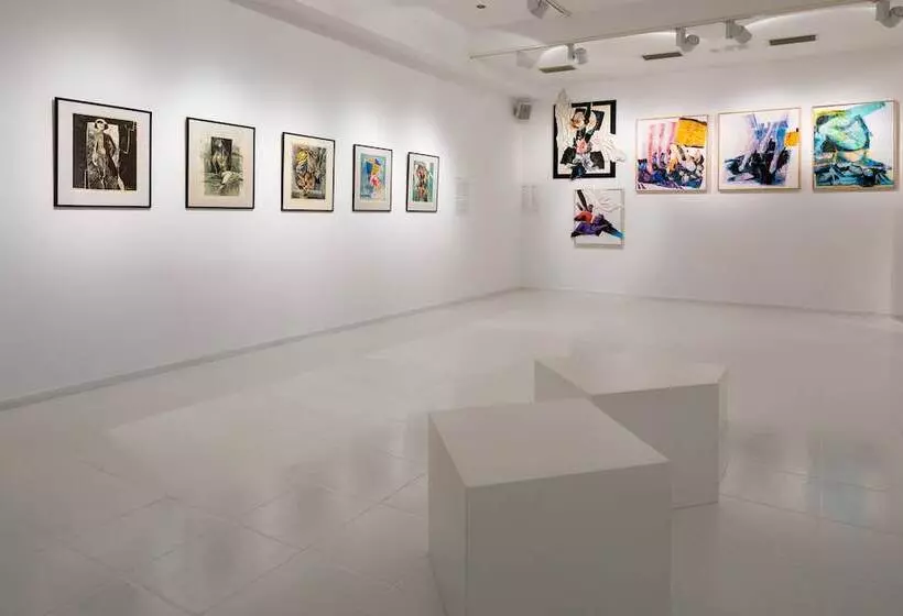 ホテル Thalassa Beach Resort & Spa