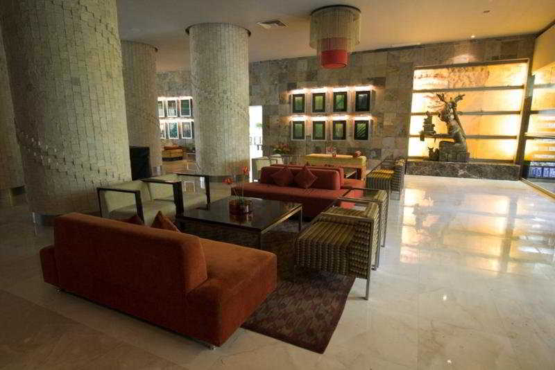 בית מלון כפרי The Grand Mayan Nuevo Vallarta