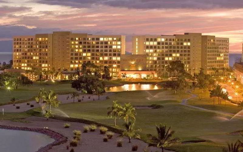 בית מלון כפרי The Grand Mayan Nuevo Vallarta