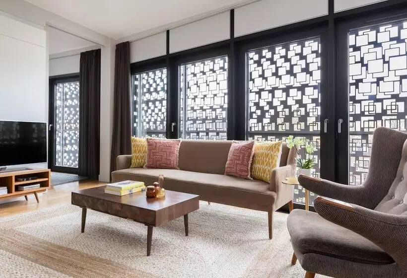 Town Hall Hotel   Shoreditch