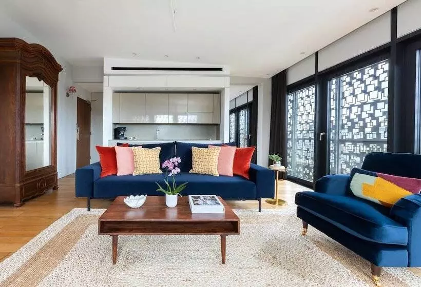 Town Hall Hotel   Shoreditch