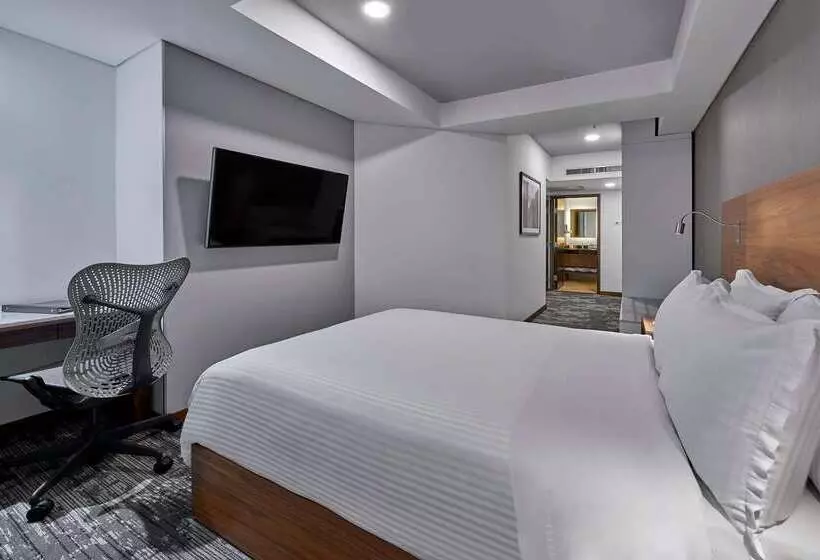 Отель Wyndham Garden Mexico City Polanco