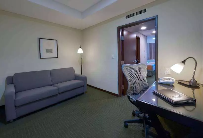 Отель Wyndham Garden Mexico City Polanco