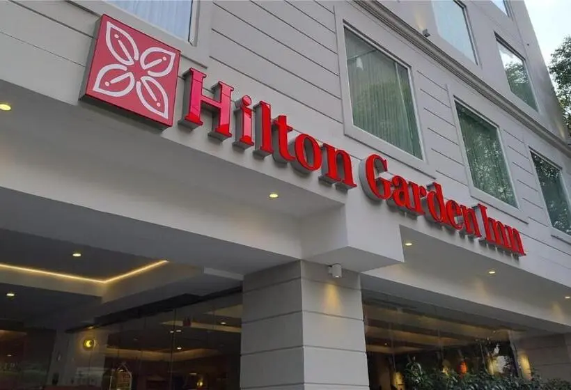 ホテル Wyndham Garden Mexico City Polanco