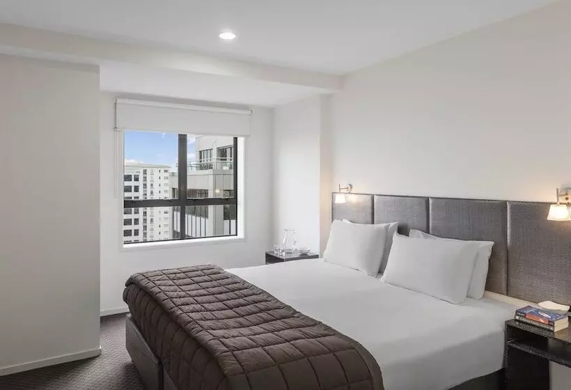 Nesuto St Martins Apartment