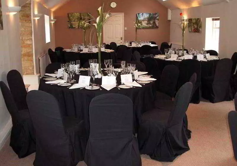 Whitwell Hotel & Conference Centre