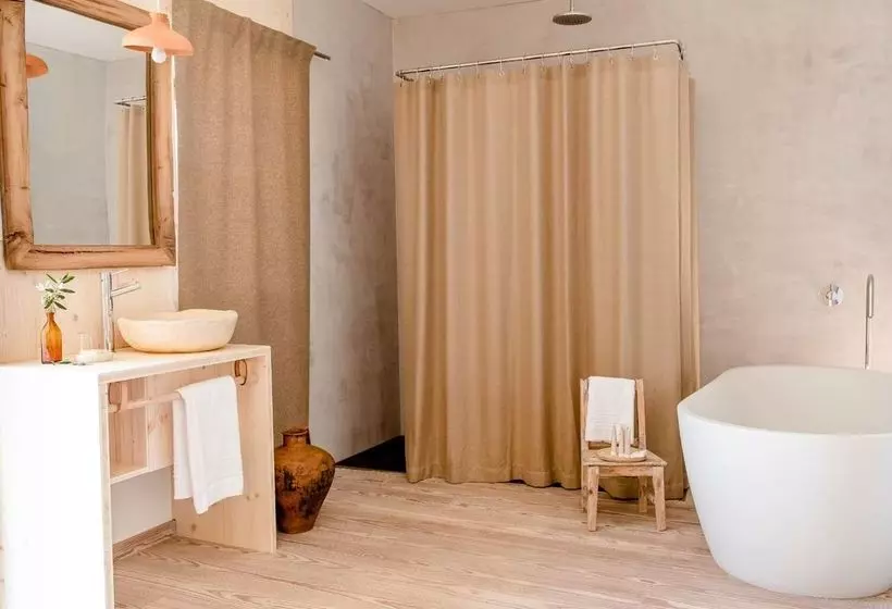 ホテル The Nest by Cooking and Nature