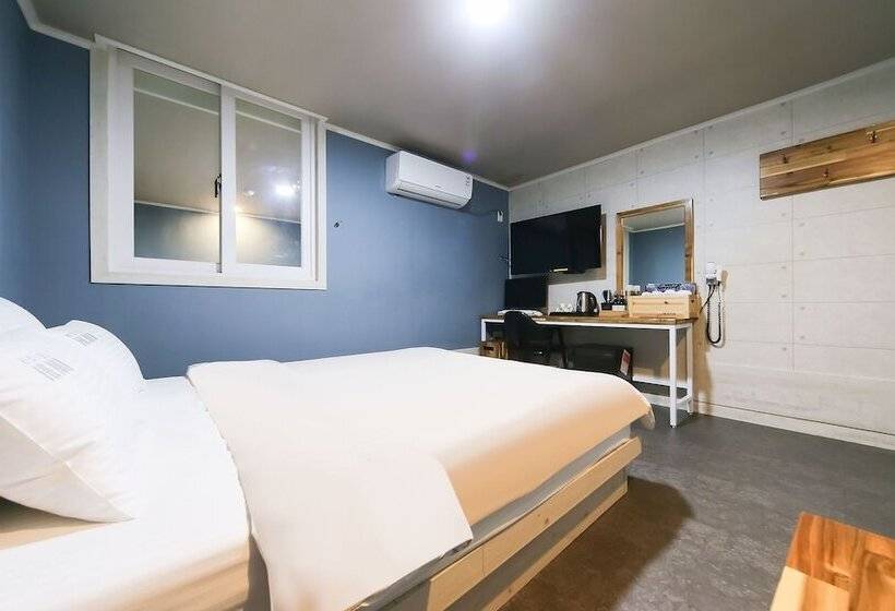 בית מלון כפרי Gumi Wonpyeongdong Heaven