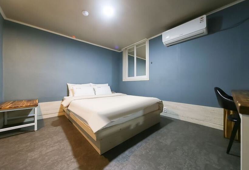 בית מלון כפרי Gumi Wonpyeongdong Heaven