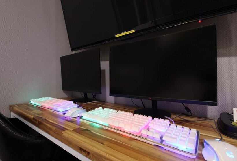 בית מלון כפרי Gumi Wonpyeongdong Heaven