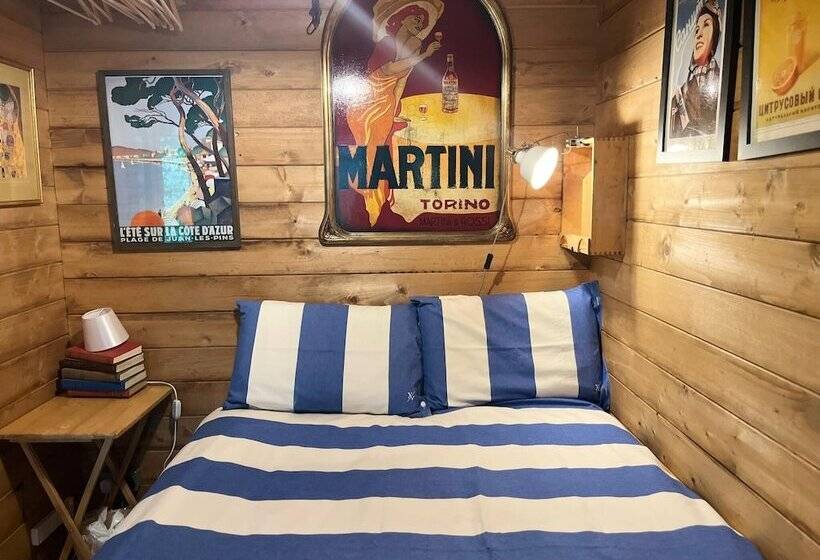 Retro Private Lodge With Hot Tub Nr Dartmoor