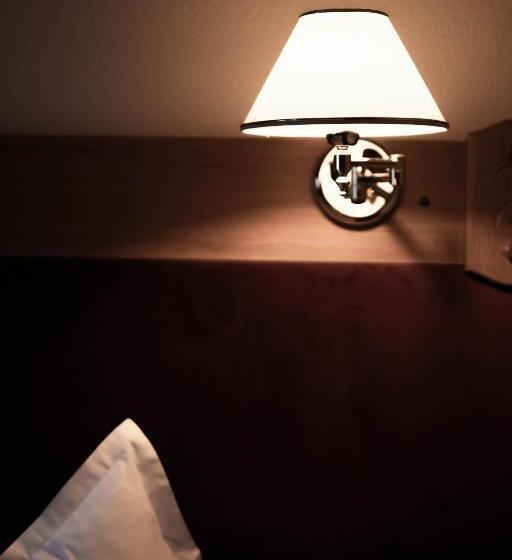 호텔 Der Klostertalerhof