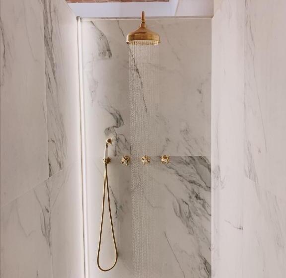 فندق Palau Macelli