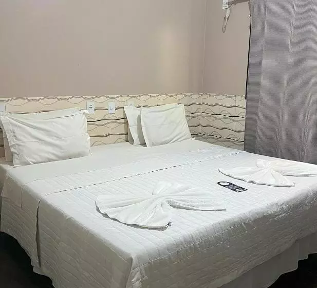 Hotelli Pousada Sol Do Araguaia