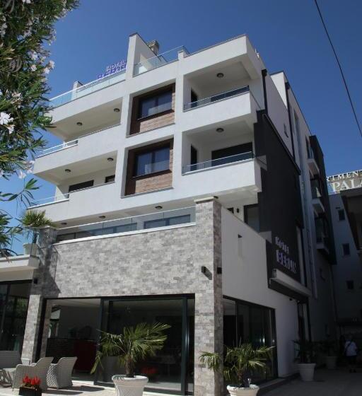 هتل Premium Berlin With Pool