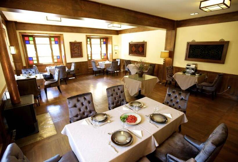 ペンション Songtsam Benzilan