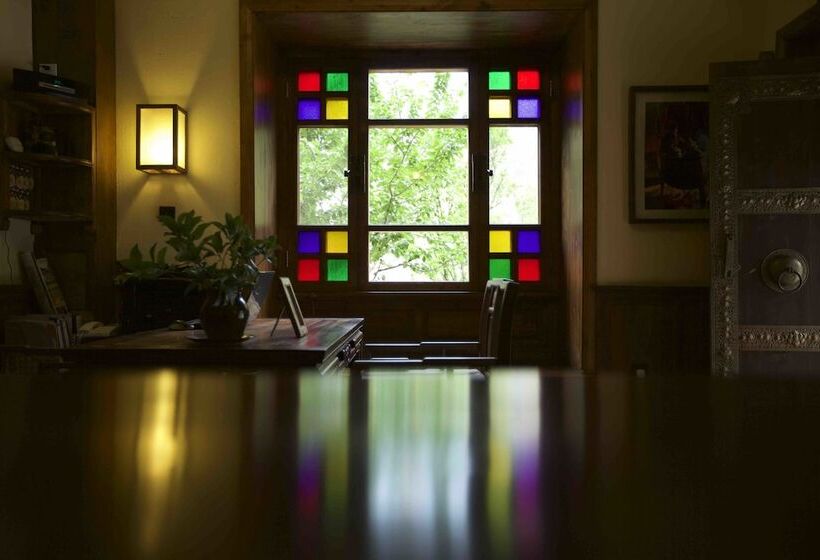 ペンション Songtsam Benzilan