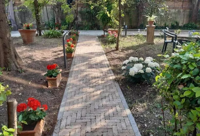 تختخواب و صبحانه Villa Magnolia Park