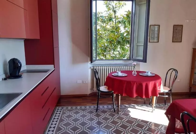 تختخواب و صبحانه Villa Magnolia Park