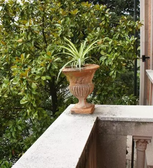 تختخواب و صبحانه Villa Magnolia Park