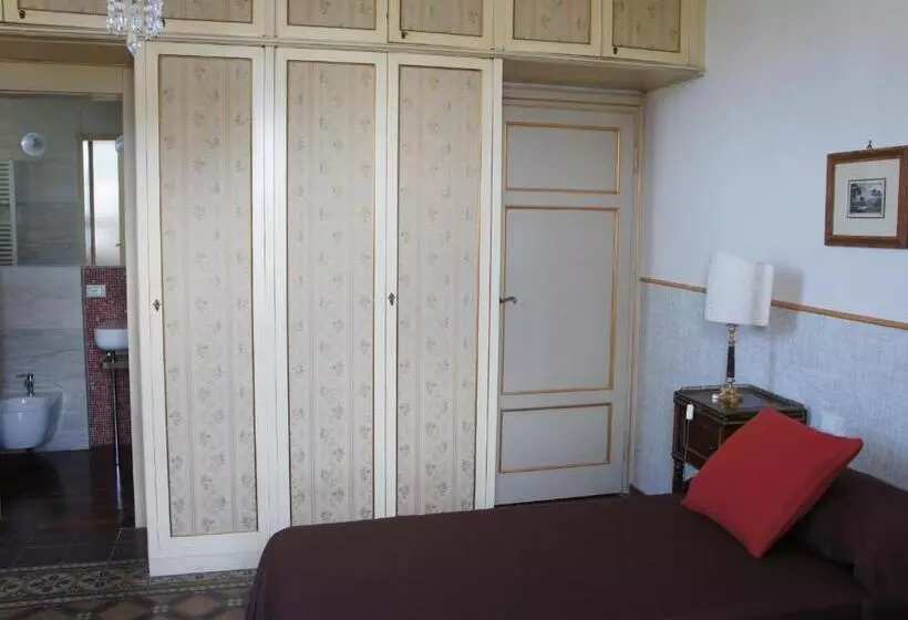 تختخواب و صبحانه Villa Magnolia Park