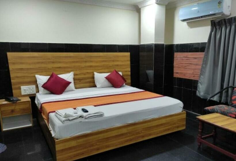 فندق Oyo 80832  Supreeme Inn