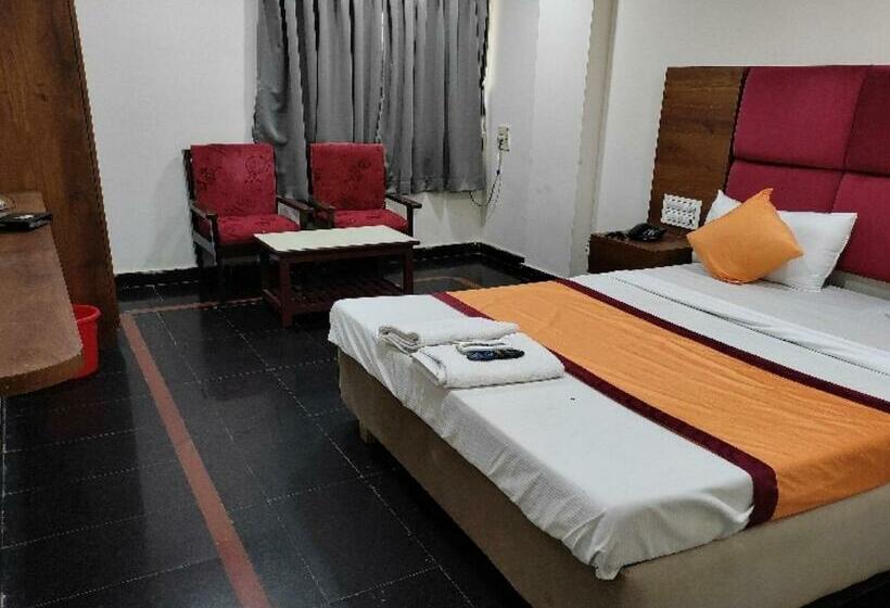 فندق Oyo 80832  Supreeme Inn