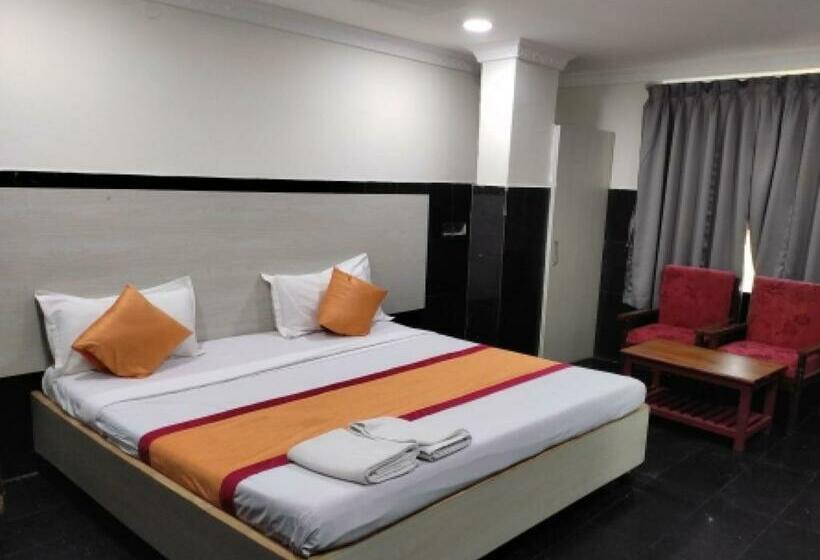 فندق Oyo 80832  Supreeme Inn