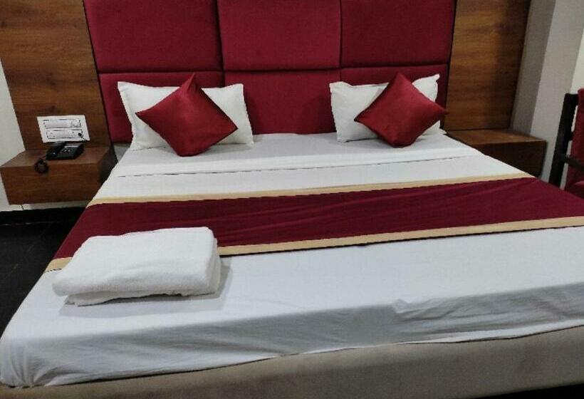 فندق Oyo 80832  Supreeme Inn