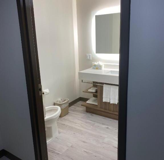 호텔 Wyndham Garden Orlando Airport Free Airport Shuttle