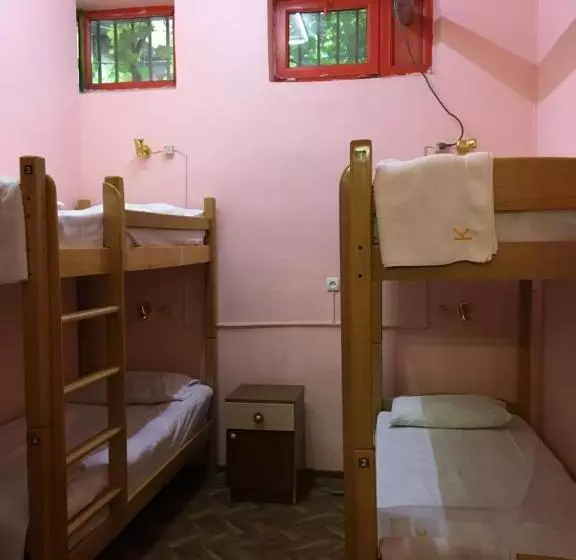 Kataryn Hostel