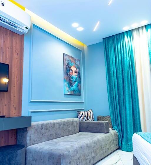 هاستل Museum Plaza