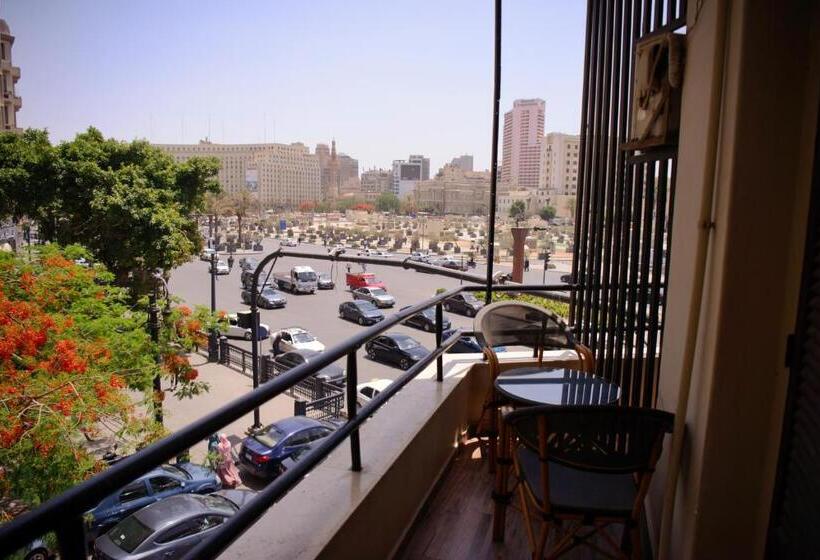 هاستل Museum Plaza