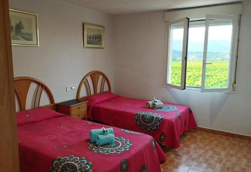 펜션 Hostal Restaurante La Cepa