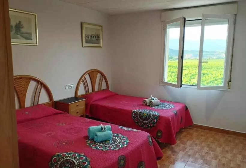 ペンション Hostal Restaurante La Cepa