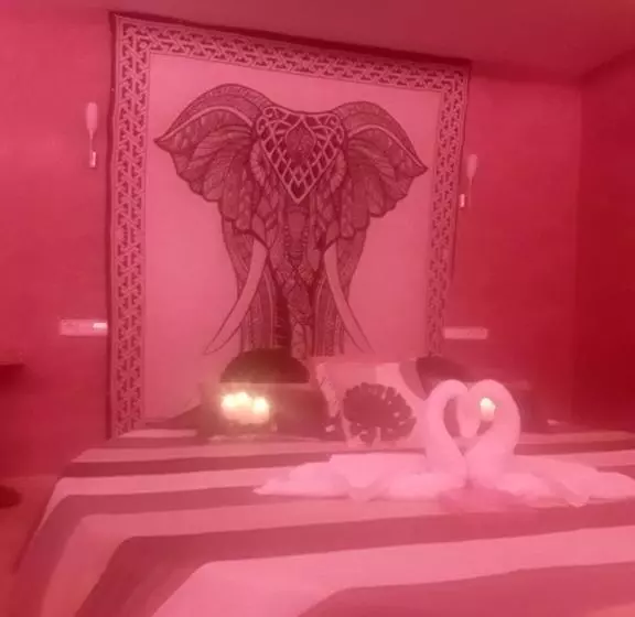 ペンション Hostal Restaurante La Cepa