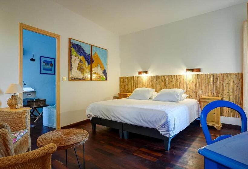 بنسيون La Chaumière, Demeure D'hôtes