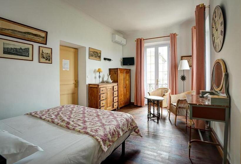 بنسيون La Chaumière, Demeure D'hôtes