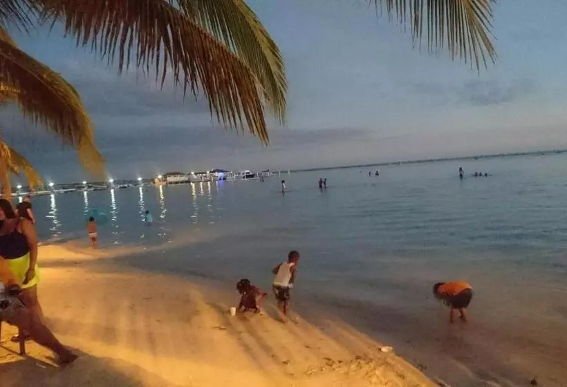 پانسیون Room In Guest Room   Mono Local Apartment Type Private Garden Boca Chica Resort