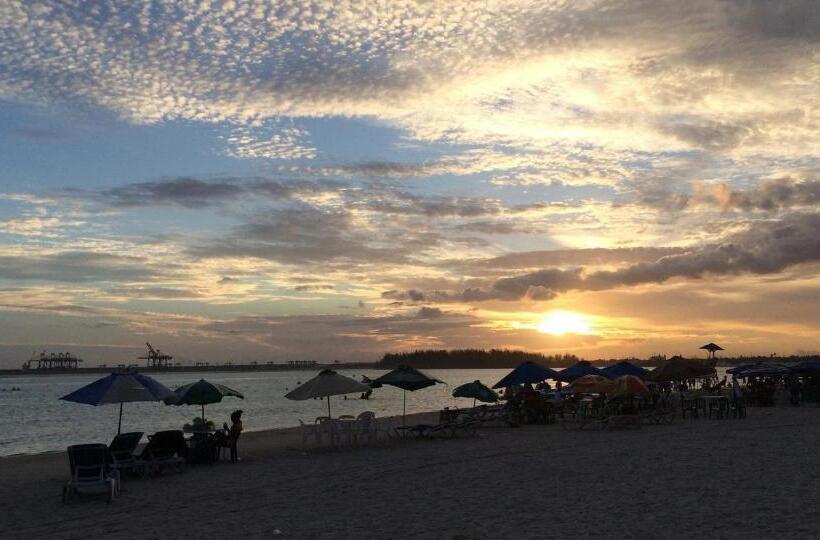 پانسیون Room In Guest Room Mono Local Apartment Type Private Garden Boca Chica Resort