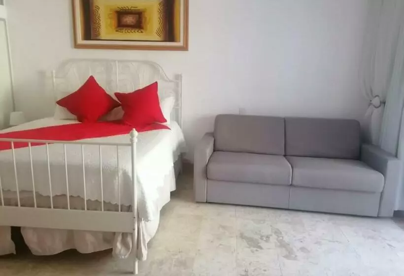 پانسیون Room In Guest Room   Mono Local Apartment Type Private Garden Boca Chica Resort