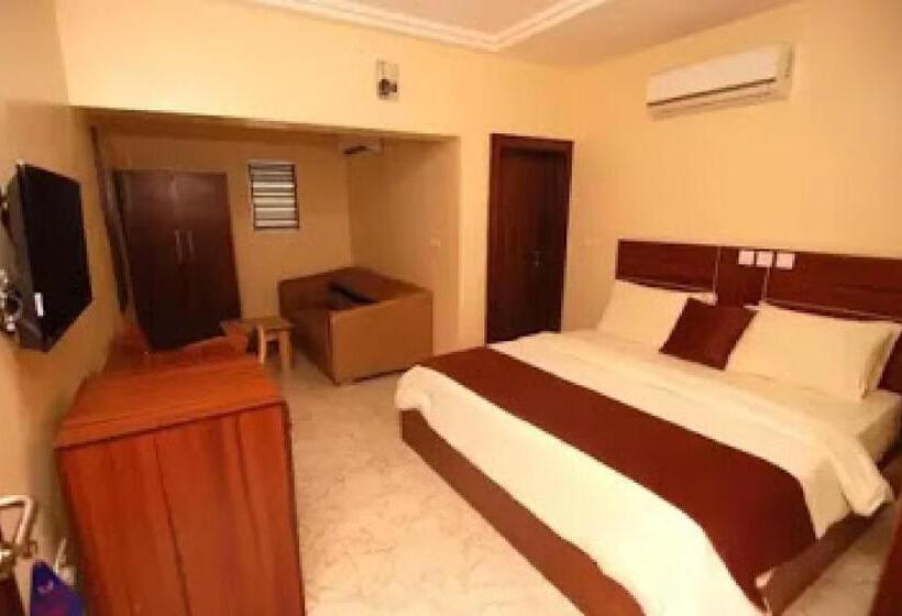 Пансион Room In Lodge Lois Hotels Ltd Makurdi