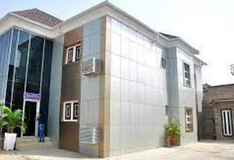 پانسیون Room In Lodge   Lois Hotels Ltd Makurdi