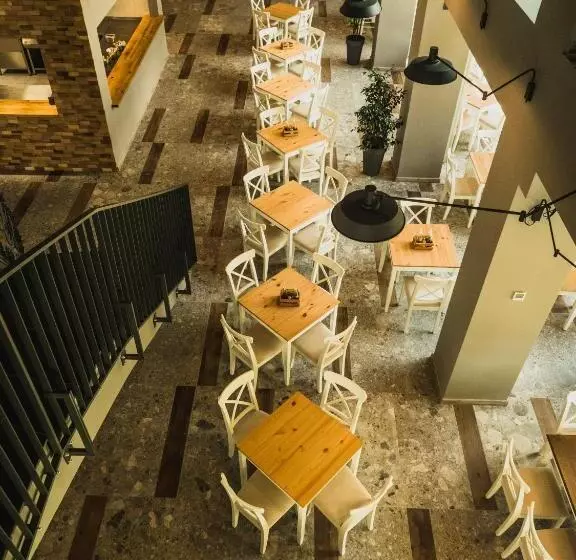 The Five Elements Hotel And Spa
