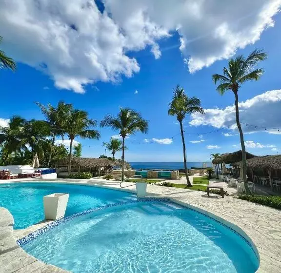 Tritón Hotel Boutique & Restaurant