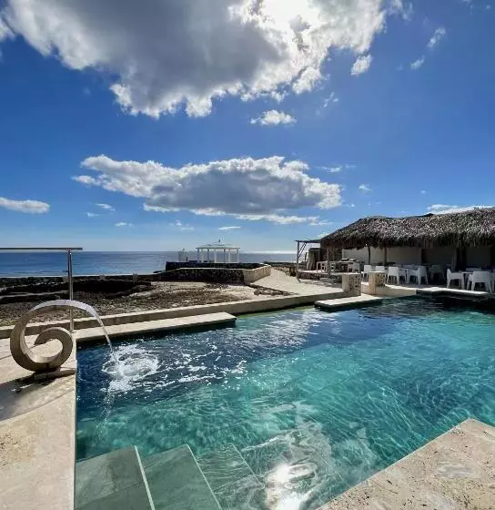 Tritón Hotel Boutique & Restaurant